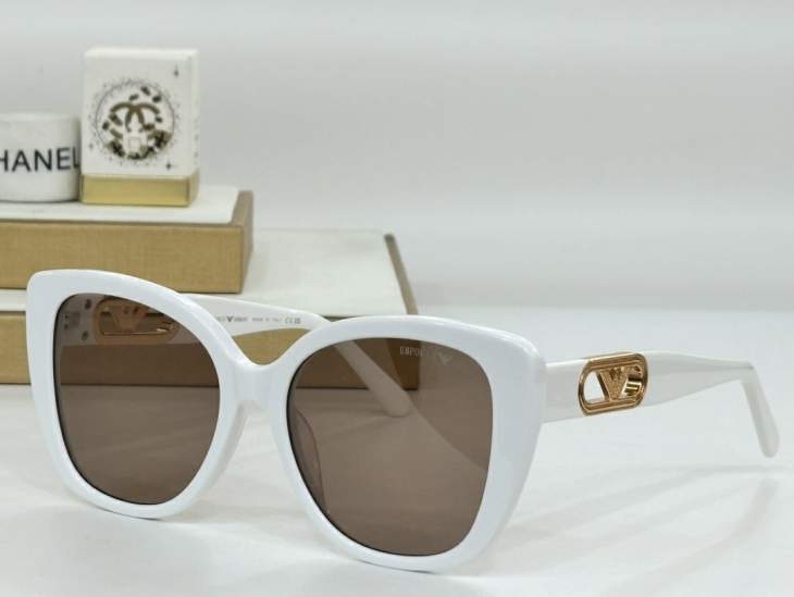 Picture of Armani Sunglasses _SKUfw76226860fw